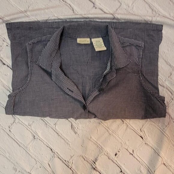 St. John's Bay Grey and White Checkered Sleeveless Shirt Women's Large - Picture 5 of 6